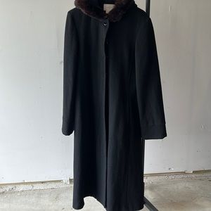Black wool winter coat fur hood